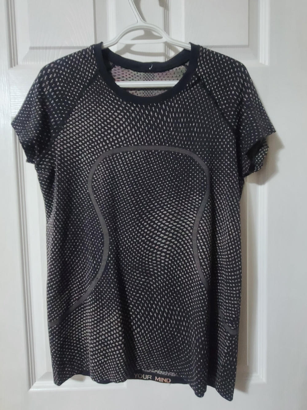 lululemon athletica Black and Gray Short Sleeve Performance Tee
